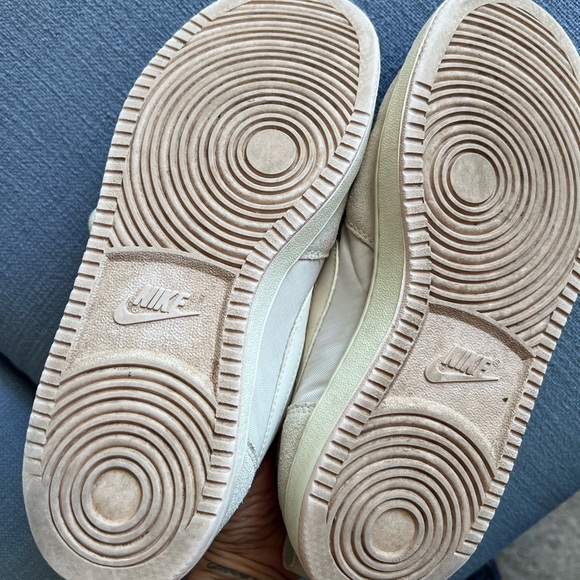 Nike Court Borough Low Premium cream sneakers - Size 8 - Picture 7 of 9